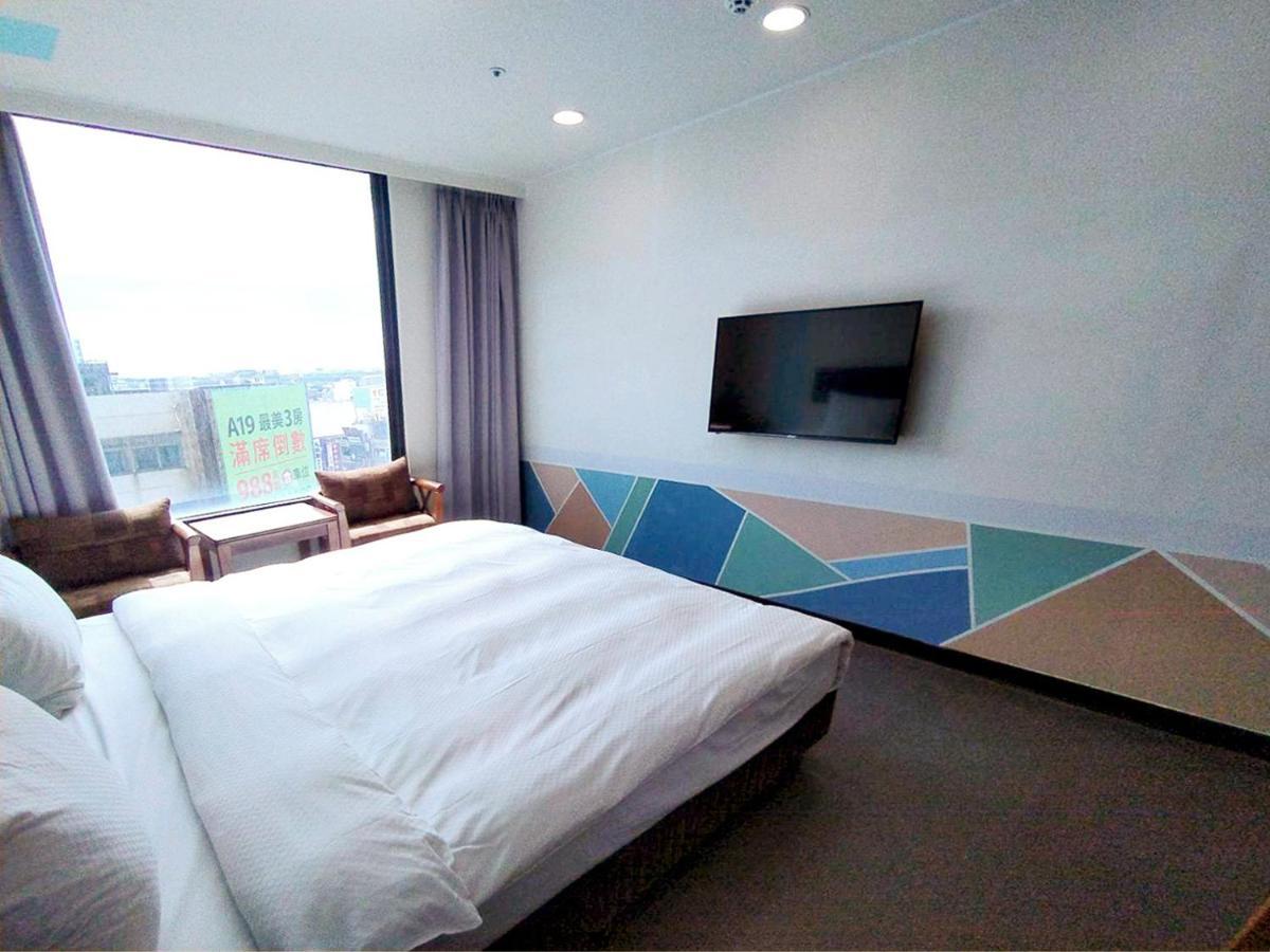 Hotel J Taoyuan Pingzhen ภายนอก รูปภาพ