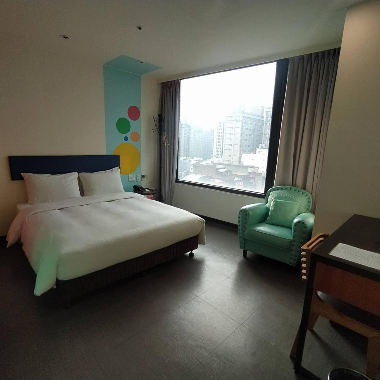 Hotel J Taoyuan Pingzhen ภายนอก รูปภาพ