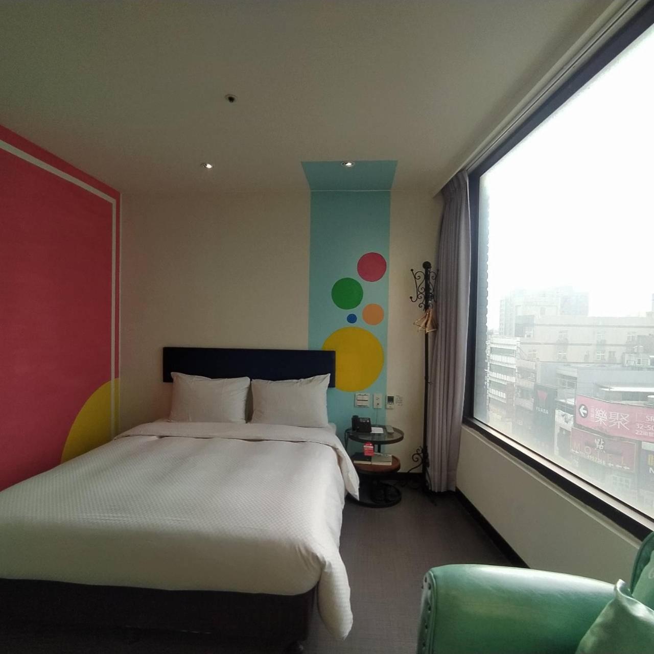 Hotel J Taoyuan Pingzhen ภายนอก รูปภาพ